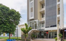Reddoorz Plus Near Eka Hospital Bsd 5